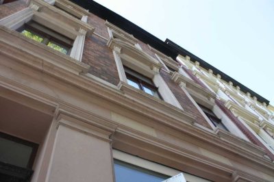Hubertus/4 Denkmal Komplett-Sanierung 108 qm offener Loft-Grundriss EBK Parkett Terrasse