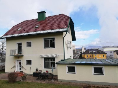 Dachgeschosswohnung möbliert mit Gartenmitbenutzung