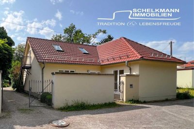 Charmant modernisiertes Einfamilienhaus mit Einliegerwohnung im Obergeschoss