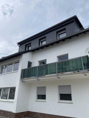 4-Zimmer-Wohnung mit 2 Balkonen und EBK in Pfungstadt