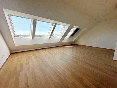 ERSTBEZUG, DACHGESCHOSS, klimatisierte 82 m2 Neubau mit Balkon, Wohnküche, 2 Zimmer, Wannenbad, Parketten, Augarten