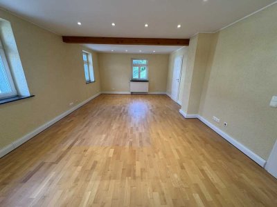 Erstbezug mit Einbauküche: Schöne 2-Raum-Maisonette-Wohnung mit geh. Innenausstattung in Lindenfels
