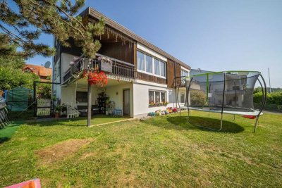 Einfamilienhaus mit Einliegerwohnung auf großartigem Grundstück.