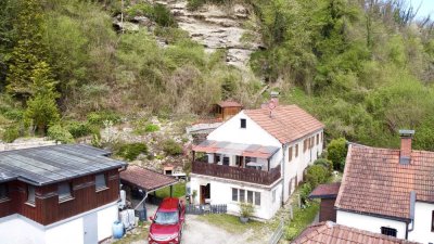 Freistehendes EFH in toller Lage mit Hanggrundstück