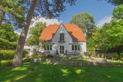 Nikolassee: Stadtvilla mit Charme und Charakter
