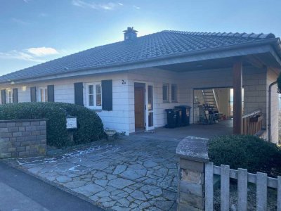 Freistehender Bungalow plus 2 Mietwohnungen in Hillesheim