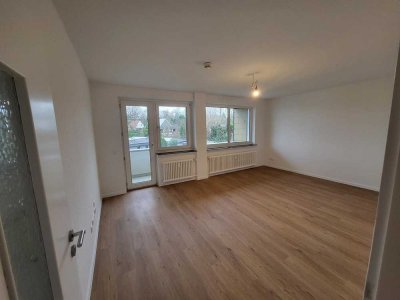 Kernsanierte 2-Zimmer Wohnung im 3.OG mit Aufzug