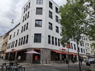Helles, voll möbliertes Apartment im Herzen von Wiesbaden