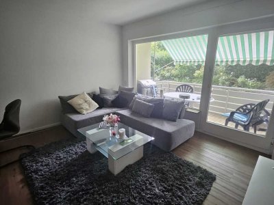 2,5-Zimmer Wohnung mit Balkon im EG in Essen-Borbeck -Nähe Schloss Park-Möbiliert oder teilmöbiliert