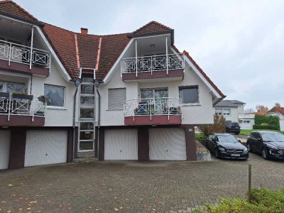 Helle 3-Zimmer Erdgeschosswohnung mit Balkon in Möhnesee-Delecke mit Seeblick und Garage