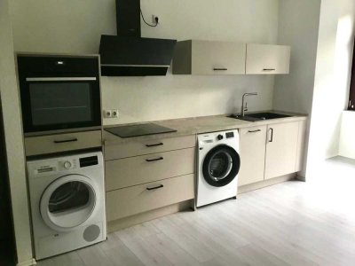 Moderne 2,5 Zimmer Erdgeschoss Wohnung mit Blick ins Grüne