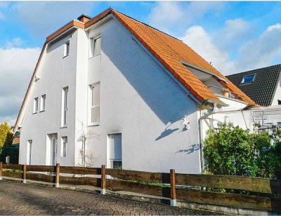 �Großzügiges Haus mit zwei Wohneinheiten und Apartment in Rath/Heumar zu verkaufen!