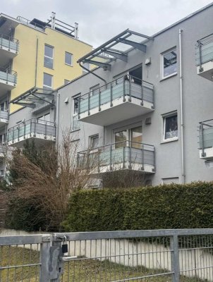 2-Zimmer-Balkontraum in München-Am Hart