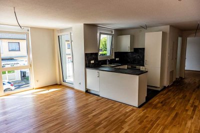 Stilvolle 2-Zimmer-Wohnung mit EBK, Balkon und Stellplatz in Holzgerlingen