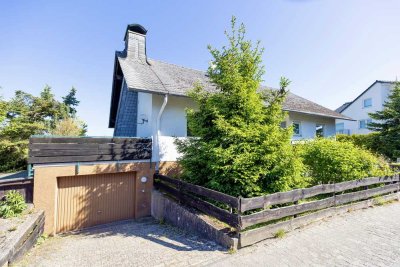 Viel Platz in Taunusstein - Helles Haus mit Gartenoase und Einliegerwohnung