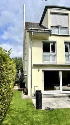 Einfamilienhaus in Waldperlach: 5,5 Zimmer, Garage, Garten
