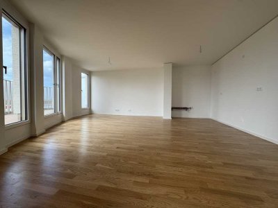 Schönes 2-Zimmer-Appartment mit großer Dachterrasse im Erstbezug