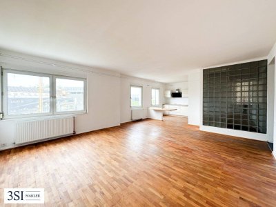 MAHÜ127: Residieren wie ein König - Lichtdurchflutete Dachgeschoßwohnung in Top-Lage des 6. Bezirks