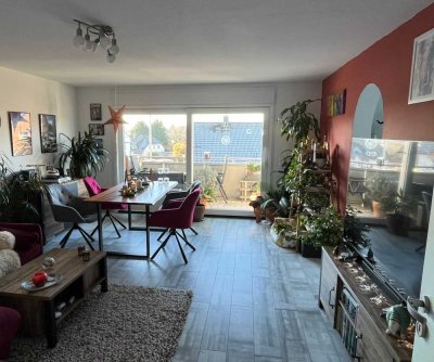 Schöne und gepflegte 3-Raum-Dachgeschosswohnung mit gehobener Innenausstattung in Salzgitter