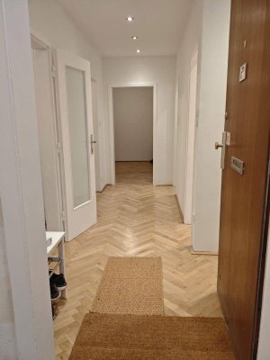 Ruhige 2 Zimmer Wohnung in Sackgasse nähe U4/U6 und Hannovermarkt/Wallensteinplatz