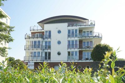 traumhaft möblierte 3-Zimmer Wohnung am Seedeich