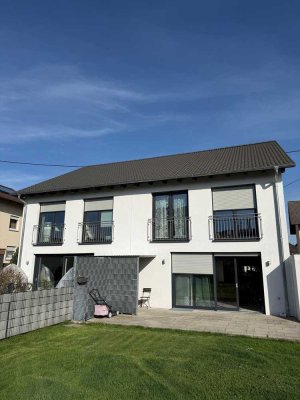 Großes EFH mit 4,5 Zimmern, großem SW Garten in Haueneberstein