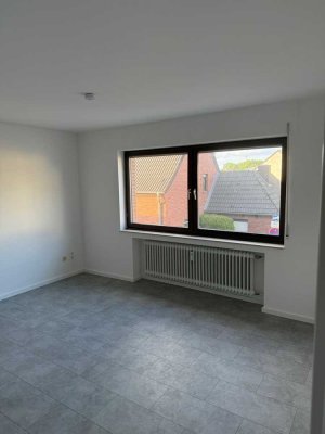 Freundliche und umfassend renovierte 3-Zimmer-Wohnung in Erftstadt Gymnich