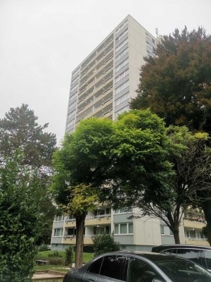 Elegante 3-Zimmer-Wohnung im 9. OG mit Stellplatz in Groß-Gerau