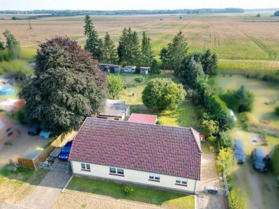 Einfamilienhaus mit Einliegerwohnung auf dem Lande
