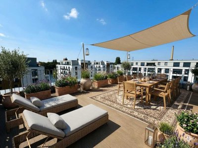 Penthouse-Feeling im Dachgeschoss: 3 Zimmer, XXL-Dachterrasse & direkter Spreeblick