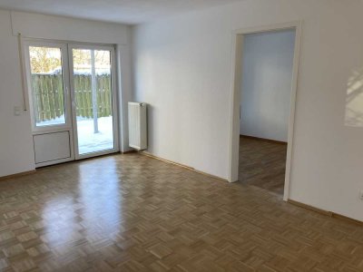 Barrierefreie Erdgeschosswohnung mit Terrasse für 2 Personen - WBS erforderlich