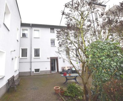 Bezugsfreie 4-Zimmer Familienwohnung im trendigen Charlottenburg. Frisch saniert.