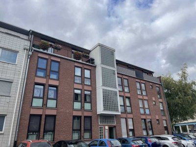 4 Zimmer Wohnung mit Balkon in Köln-Ostheim