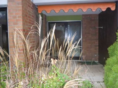 Ruhige Oase in der Stadt!  2 ZKB / Terrasse /Tiefgarage an der *Kahnfahrt*