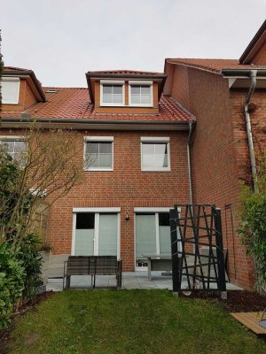 Modernisiertes 5,5-Zimmer-Reihenhaus in bester Lage am Stadtpark Garbsen-Mitte - sofort bezugsfrei!