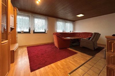 Große Erdgeschosswohnung mit Gartenanteil in Straubing-Ost