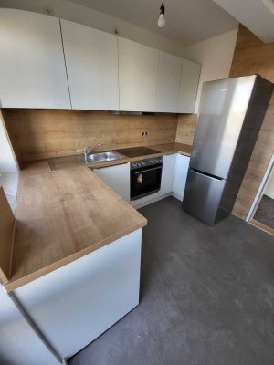 5 Zi. Blockdiek traumhafte, sanierte, helle Maisonette-Wohnung