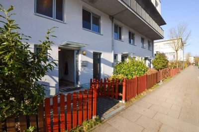 Langenhorn, Heidberg-Village: Großzügiges Niedrigenergie-Maisonette mit Sonnenterrasse und Garten..!