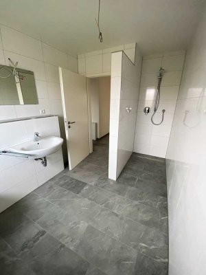 stilvolle 4,5-Zimmer-Wohnung mit Balkon in Dahenfeld