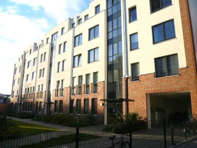 Neubauwohnung mit Balkon und Fahrstuhl zur Miete in Winterhude - Wentzel Dr.