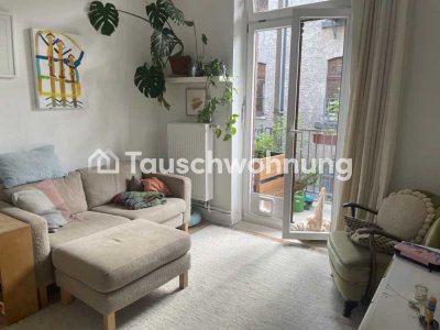 Tauschwohnung: Südstadt Altbau mit Balkon gegen Südstadt günstiger/kleiner