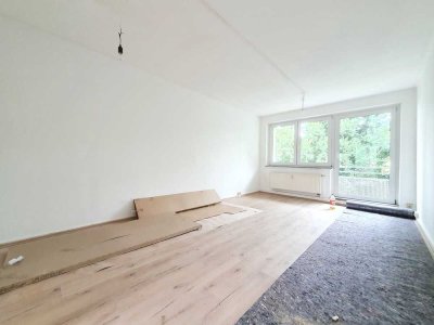 Drei frisch renovierte 4-Zimmerwohnungen mit tollem Schnitt - ruhige Lage, Balkon, Tageslichtbad!