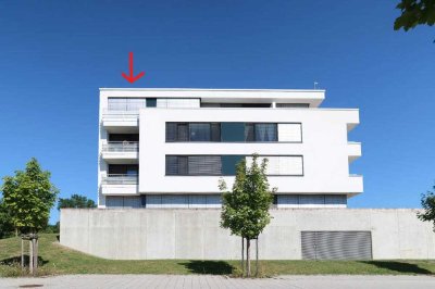 Erstklassiges 2-ZI.-PENTHOUSE Blaustein mit EBK, TG, West-Dachterrasse mit Panoramablick