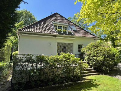 Exklusive Villa in unwiderstehlicher Lage in Frankfurt-Sachsenhausen – zwischen Kennedyallee und Uni