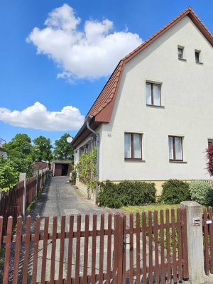 Charmante Doppelhaushälfte im Grünen in begehrter Stadtrandlage von Görlitz