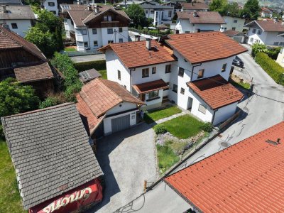 Charmante Doppelhaushälfte in Axams – Familienhaus mit Garten und viel Potenzial