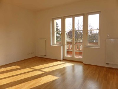 Vermietete 4-Raum-Wohnung mit Stellplatz zur Kapitalanlage in den "Hoffmans Gärten" !!