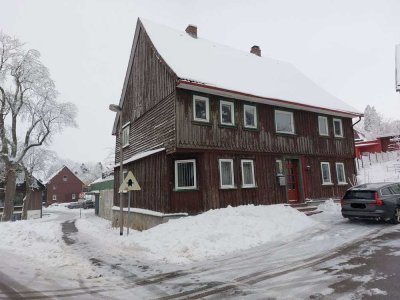 Mehrfamilienhaus, das auch für die Vermietung geeignet ist.