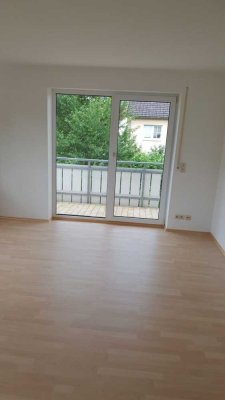 Stilvolle 4-Zimmer-Wohnung mit Balkon und Einbauküche in Memmingen