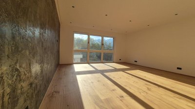 NEUBAU: 3-ZIMMERWOHNUNG WATTENS MIT TERRASSE